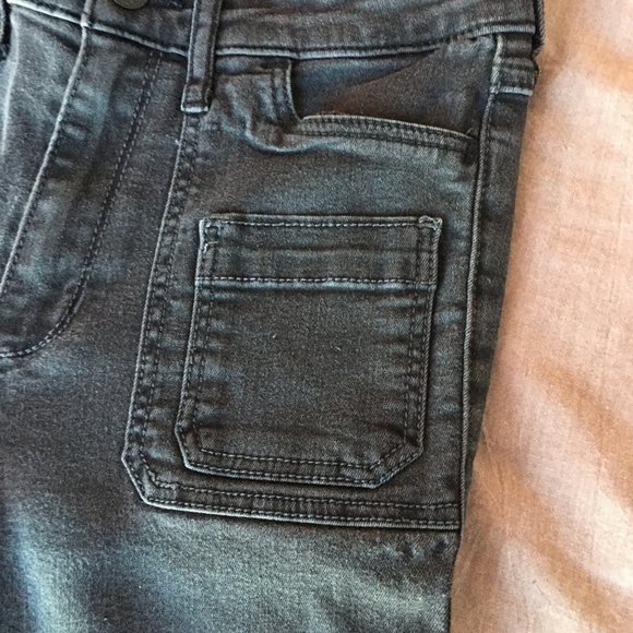 Hollister high rise skinny black jeans - Picture 3 of 6